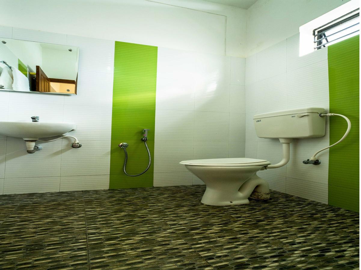 Oyo 9404 Hotel White Fort Mananthavadi Kültér fotó