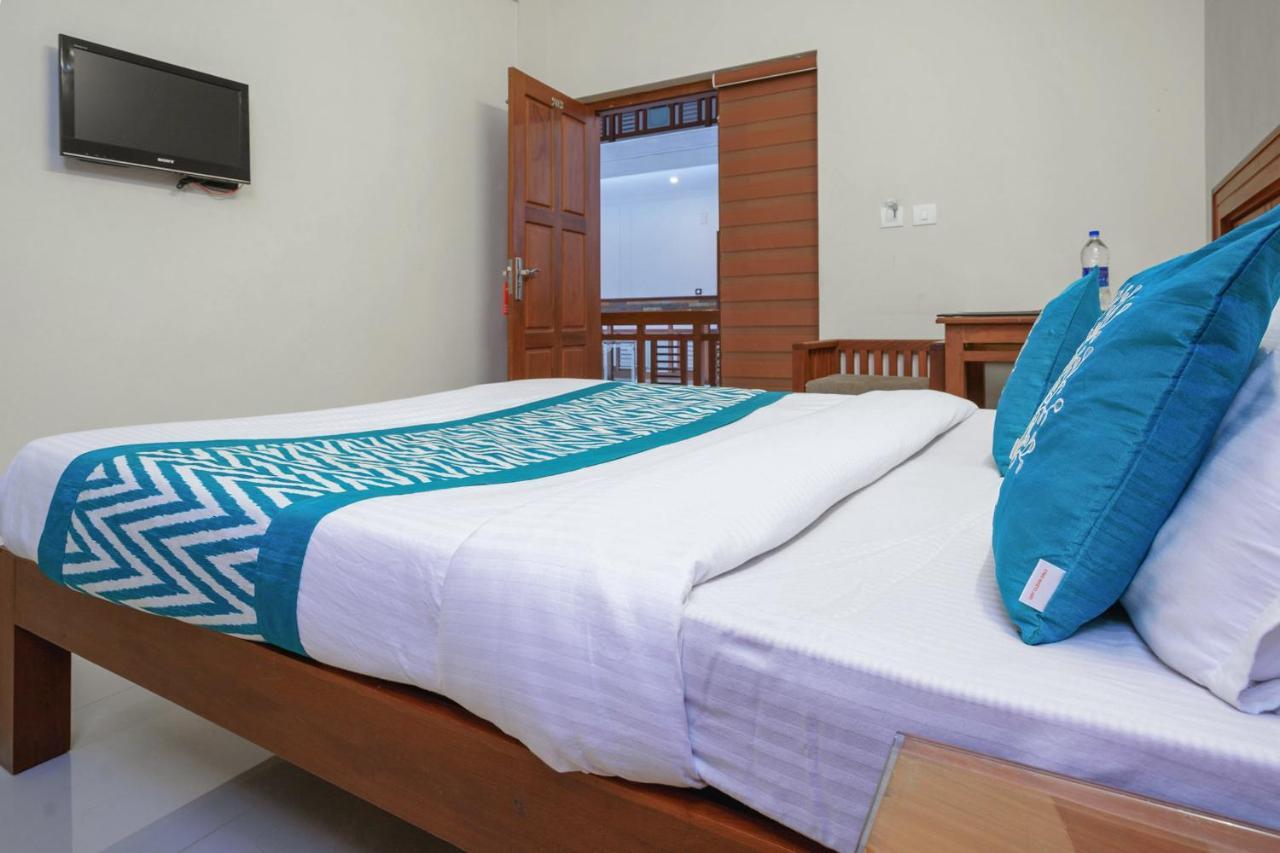 Oyo 9404 Hotel White Fort Mananthavadi Kültér fotó